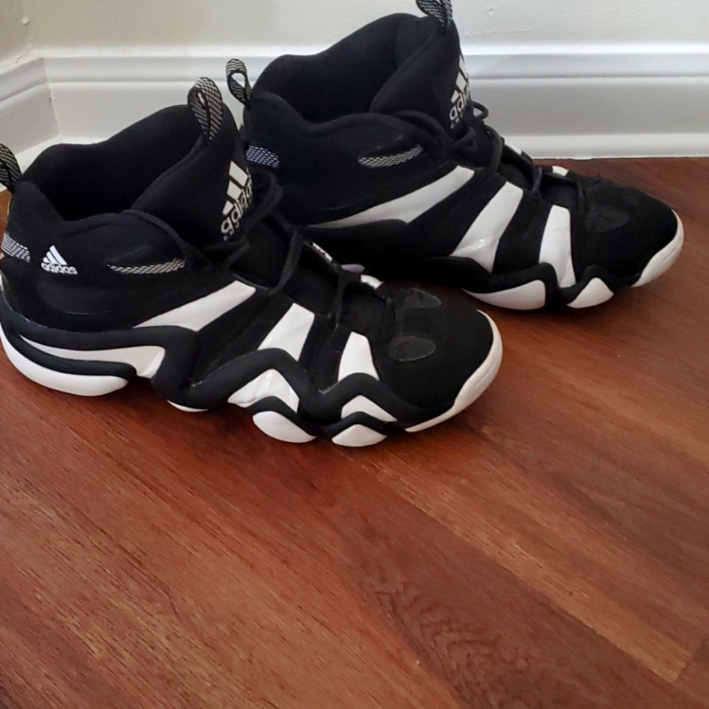 Kobe Adidas crazy 8s